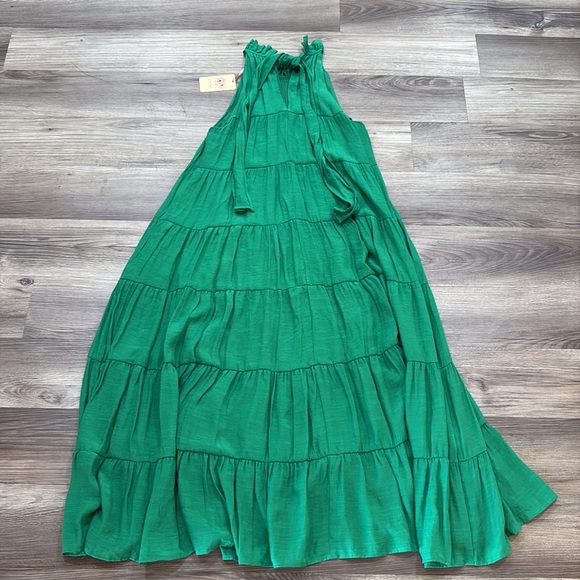Entro Kelly Green Tiered Midi Dress Women's Size Small S High Neck Halter NWT - Picture 10 of 15